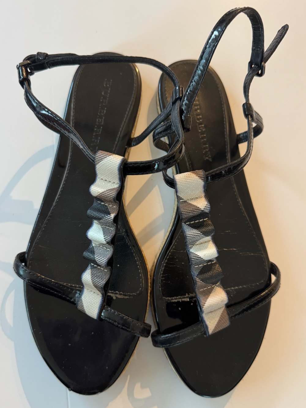Burberry Nova Check Black Patent Flat Sandals Size 40